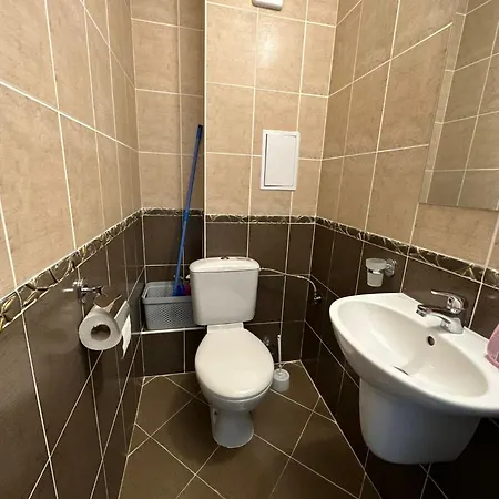 2 Bedroom With 2 Balconies And Sea Views *