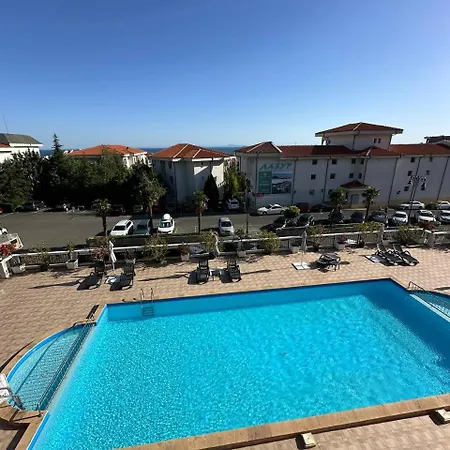 2 Bedroom With 2 Balconies And Sea Views Appartamento Sveti Vlas