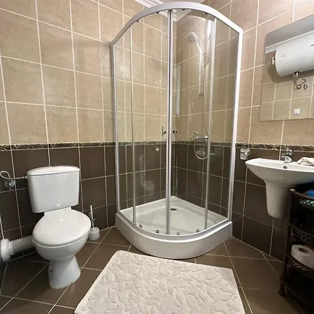 2 Bedroom With 2 Balconies And Sea Views