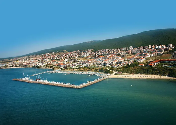 2 Bedroom With 2 Balconies And Sea Views * Sveti Vlas