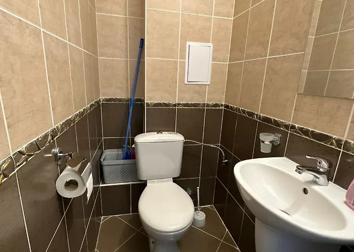 2 Bedroom With 2 Balconies And Sea Views *