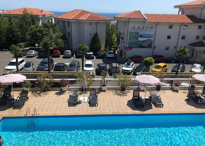 2 Bedroom With 2 Balconies And Sea Views